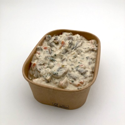 Pasta kastike kana-herkkusieni